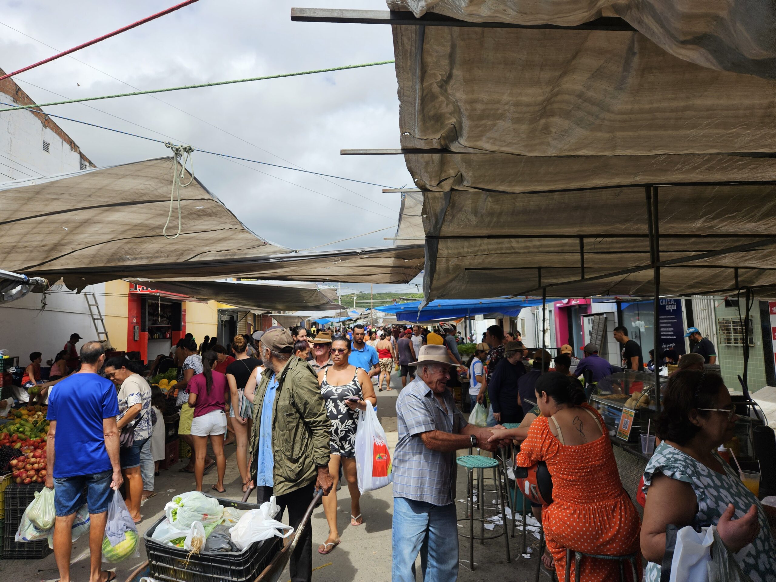 A Feira de São Bento do Una: comércio, tradição e cultura